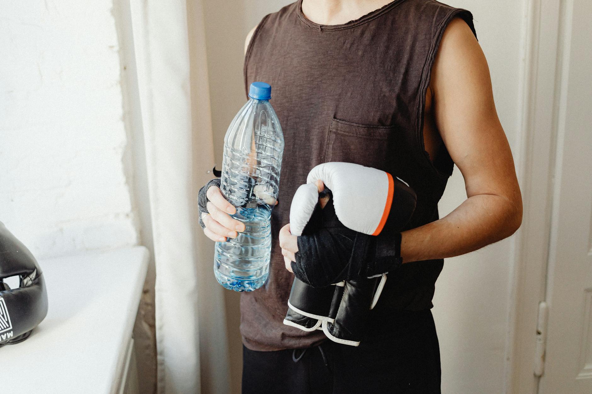 Sleek fitness water bottle with tracking technology during workout session