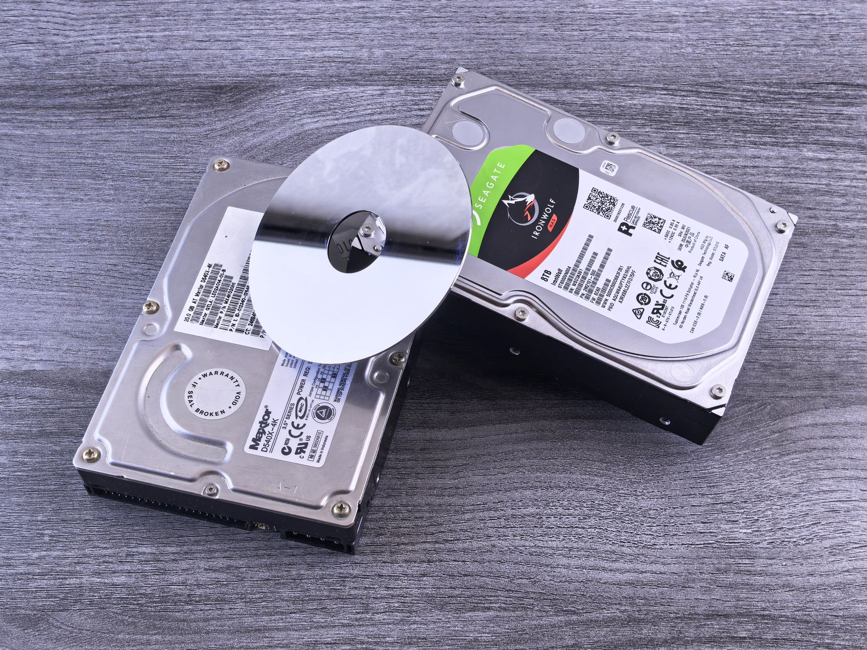 Multiple hard disk drives arranged together representing a NAS storage array